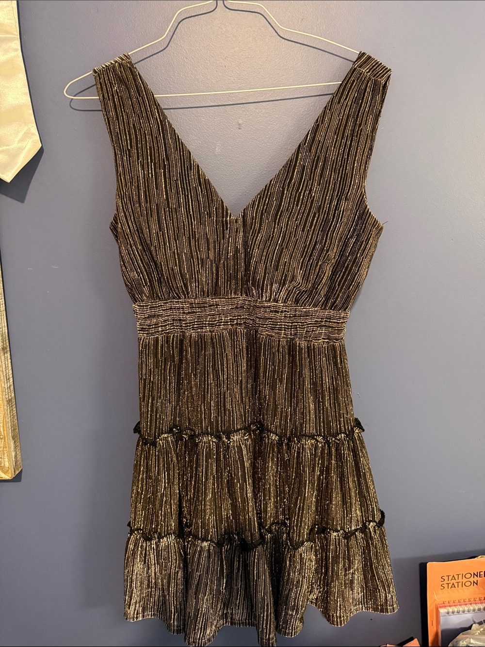 Francesca's Collections Metallic Black V-Neck Tiered Dress